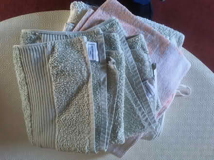 Photo of free Old Towels for Pets (Garden City OX5) #1