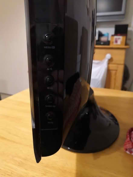 Photo of free Monitor samsung (Sheriff hill NE9) #4