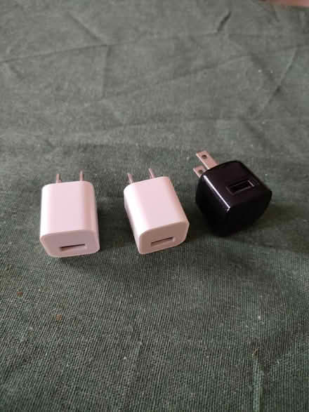 Photo of free 3x USB to US adapters (Benslow SG5) #1
