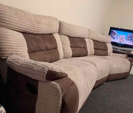 Photo of free Sofa comfy (Eh47 9jf) #3