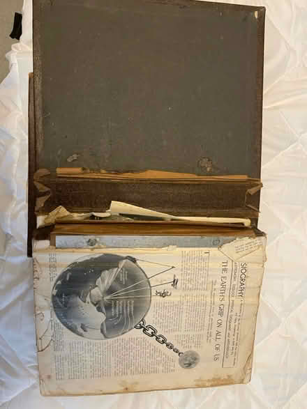 Photo of free The Book of Knowledge. 2 vols (Twickenham TW1) #2