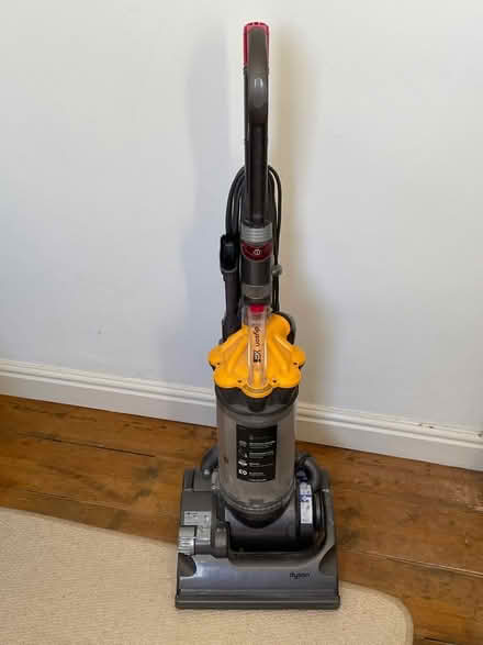 Photo of free Dyson DC 33 Hover (Evesham WR11) #1