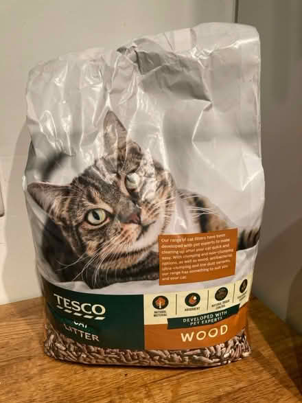 Photo of free Full bag of cat litter (Levenshulme M19) #1
