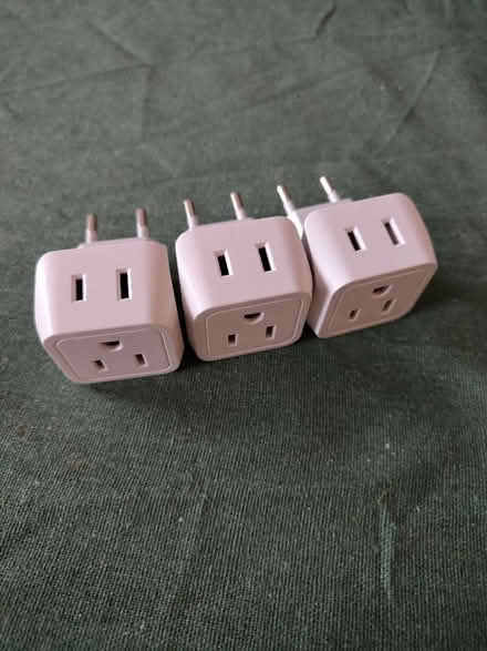 Photo of free 3x US to EU adapters (Benslow SG5) #1