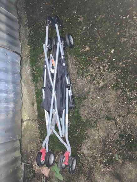 Photo of free Folding pushchair / stroller (Battersea SW11) #3