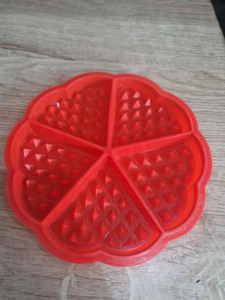 Photo of free Silicone waffle mould (Welwyn Garden AL7) #1