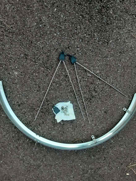 Photo of free Bicycle mudguard (Emmbrook RG41) #1
