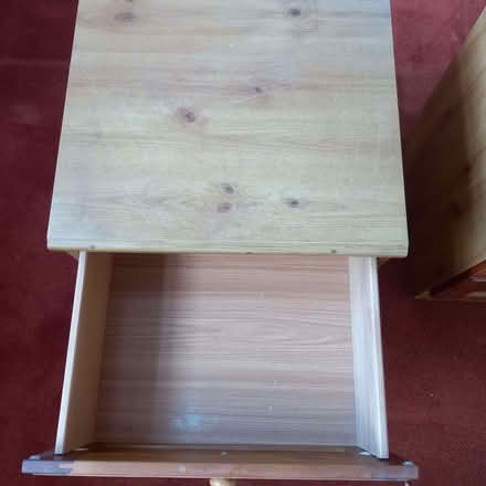 Photo of free Pair of bedside drawer cabinets (Charlton Kings GL52) #4