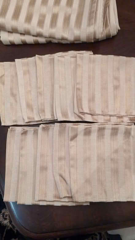 Photo of free Tablecloths & Napkins (Trafalgar/River Oaks, Oakville) #2