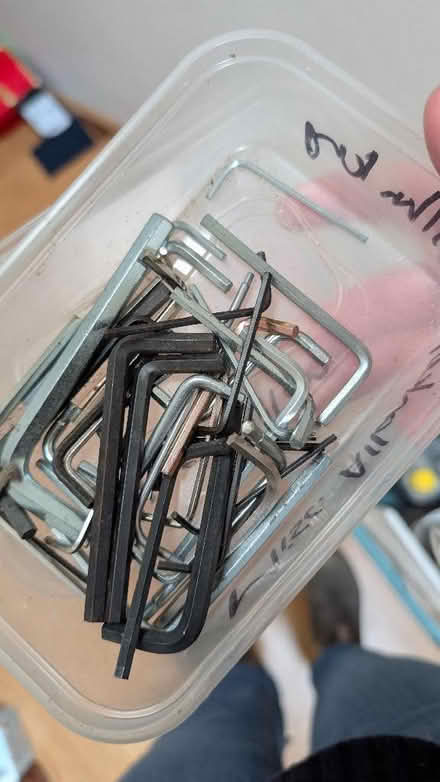 Photo of free Allan keys (University Area RG1) #1