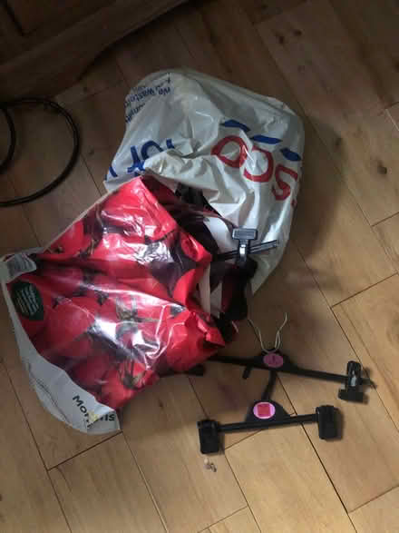 Photo of free Children’s hangars (Alverstoke PO12) #1