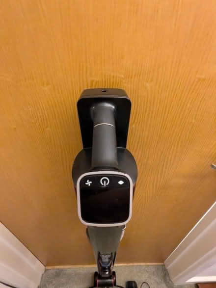 Photo of free Shark Anti Hair Wrap Cordless Vac (BN8) #4