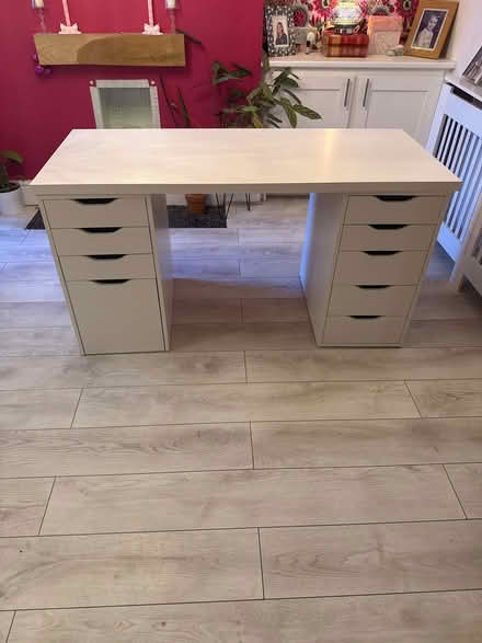 Photo of free Desk (Craven Road CV21) #1