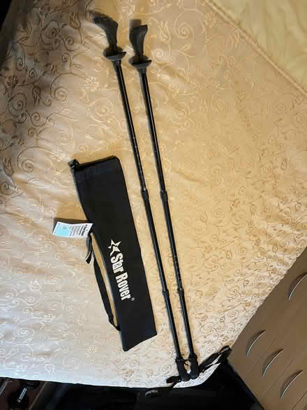 Photo of free another pair of trekking poles (Bridgewood Gate ME5) #2
