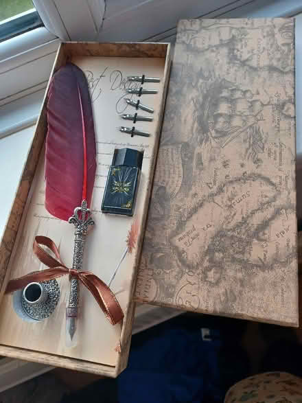 Photo of free Quill set (Sale M33) #2