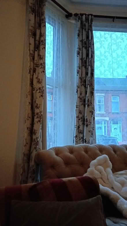 Photo of free Bay window curtains (Wallasey) #1