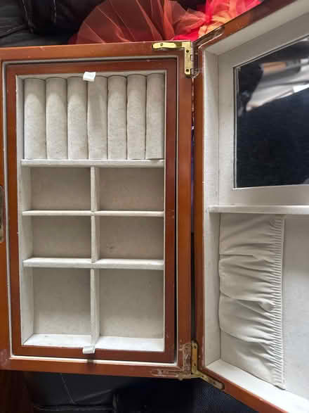 Photo of free Jewellery Box (N7 8GP) #2