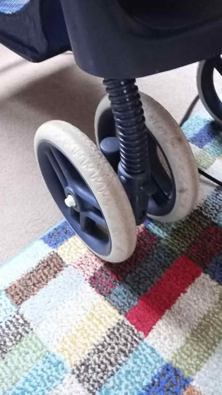 Photo of free Old Graco Pushchair - Vintage! (Shiregreen S5) #2