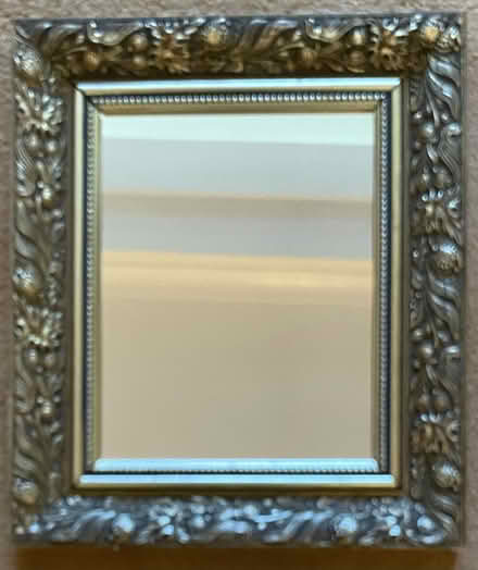 Photo of free Mirror metallic frame small (RG41 Winnersh) #1