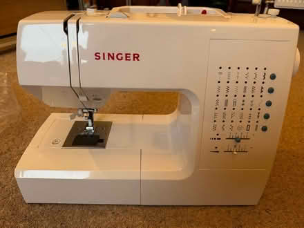 Photo of free Singer 7442 sewing machine (AB15) #1