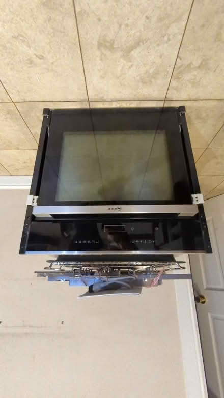 Photo of free Neff Electric Fan Oven (Cross Bank WF17) #1