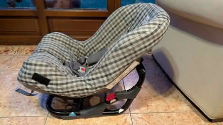 Photo of free Childs Car Seat (IP9) #2