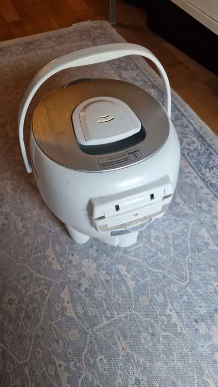Photo of free Sakura Advanced Fuzzy Logic Ceramic Rice Cooker (Walworth SE17) #2