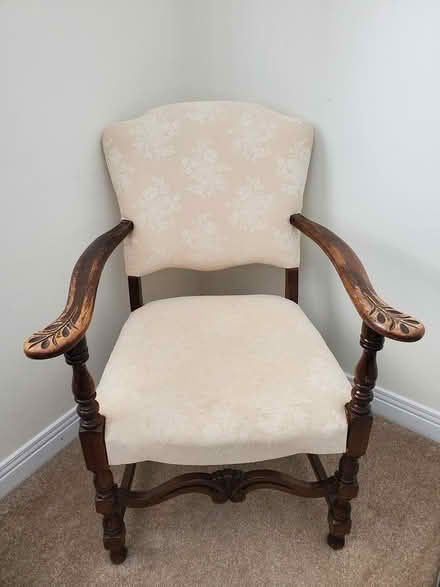 Photo of free Chair (Near Experimental Farm) #1