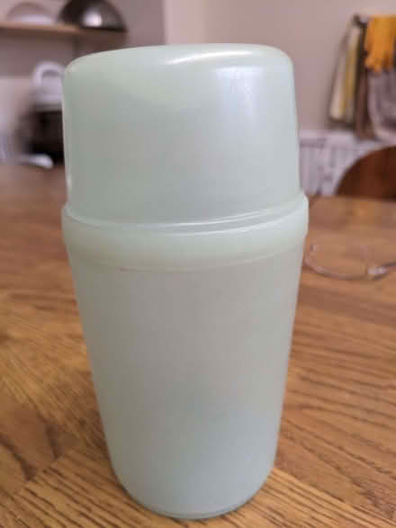 Photo of free TupperwareTM Vacu-Mixer (Caversham Park RG4) #1