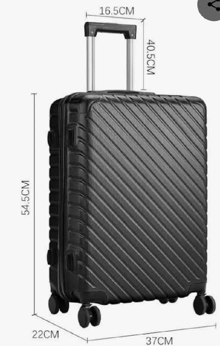 Photo of travel suitcase (Chequers GL4) #1
