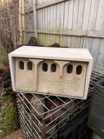 Photo of free schwegler sparrow terrace white (Upminster Bridge RM14) #1