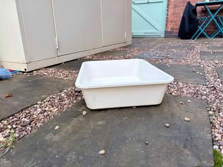 Photo of free Small cat litter tray (West Bridgford NG2) #1