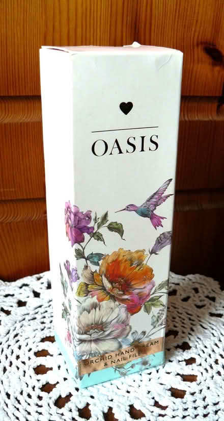 Photo of free New 'Oasis' Hand Cream Set (Woodside WD25) #1