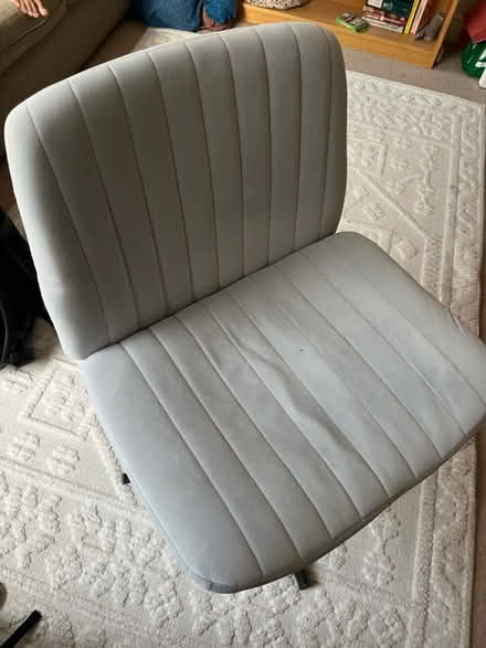 Photo of free Wide seated office chair (Oxford OX1) #1