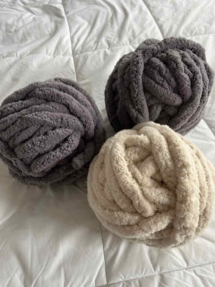 Photo of free Yarn for hand-knitting (DC) #1