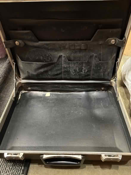 Photo of free Regent Briefcase (Tinshill LS16) #3