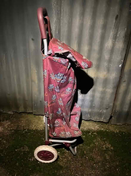 Photo of free Shopping trolley (Battersea SW11) #2