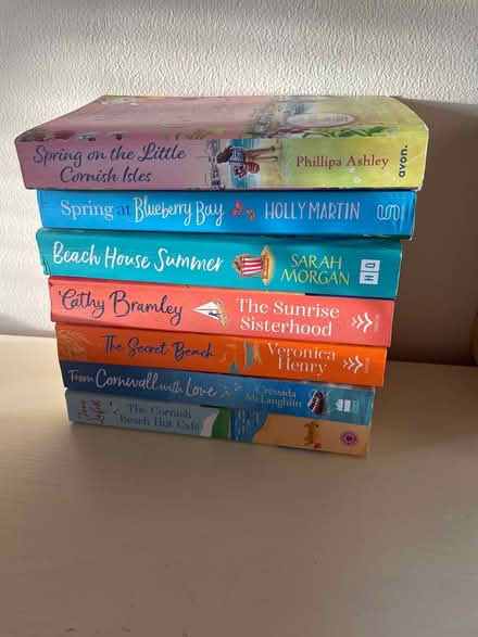 Photo of free Beach romance books (Hilperton BA14) #1