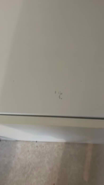 Photo of free IKEA tv unit white (Oval SW9) #3