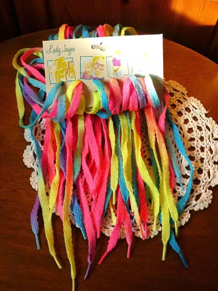 Photo of free New Multi-coloured Shoelaces (Woodside WD25) #1