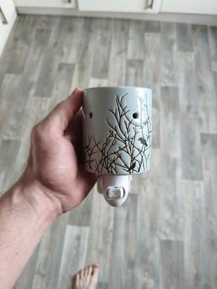 Photo of free Wax burner (Glasgow Woodlands G3) #1