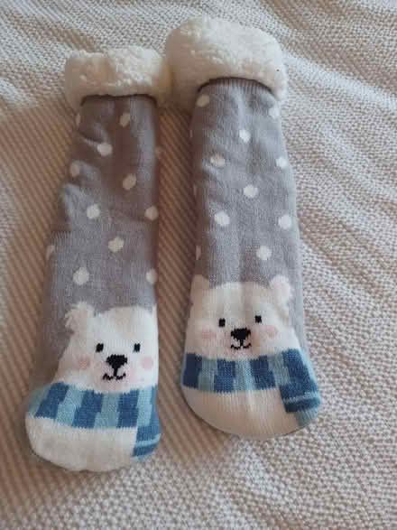 Photo of free Slipper socks (Sale M33) #1