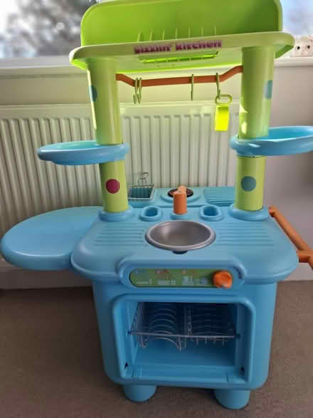 Photo of free Play kitchen (Woodley RG5) #1