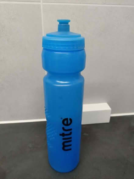 Photo of free 1 litre sports bottle (Ecclesall S11) #1