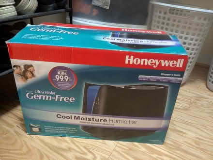 Photo of free Honeywell cool mist humidifier (Redfields) #1