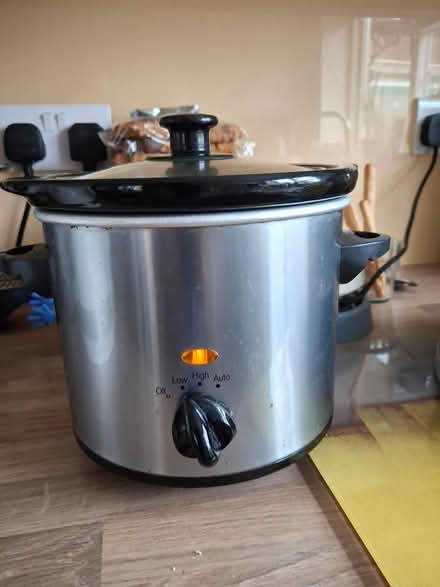 Photo of free Slow cooker (Horsham back of station) #1