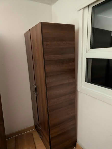 Photo of free Wardrobe with drawers (De Beauvoir N1) #1