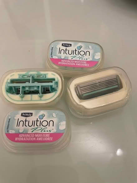 Photo of free Razor cartridge- Intuition Plus (Sunnyvale (Wolfe)) #1