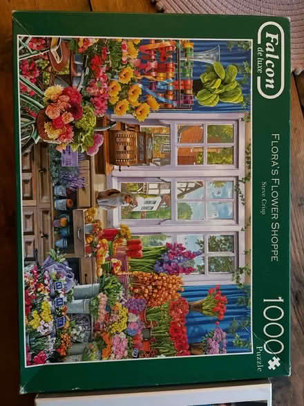 Photo of free X2 jigsaws (Bingley BD16) #1