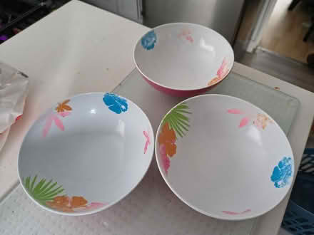 Photo of free 3 x plastic breakfast bowls (Common Edge FY4) #1